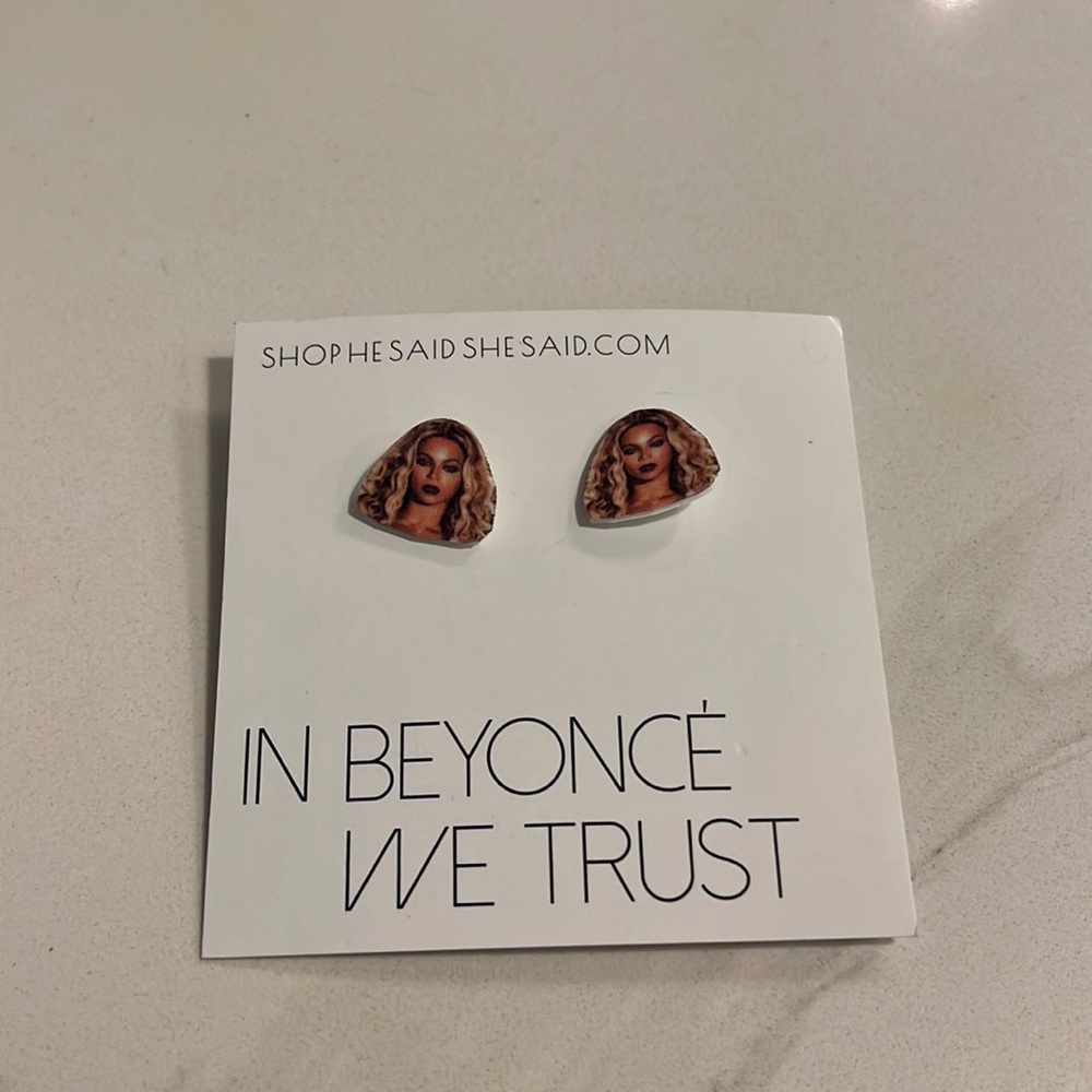 In Beyoncé We Trust earrings